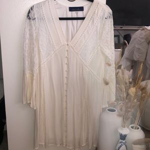 White shift summer dress, with lace detail